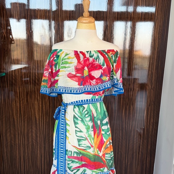 Jealous Tomato Multicolor Floral Maxi Dress - Picture 2 of 5